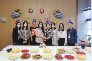 2020年11月份乐玩（中国）员工生日会 生活需要仪式感，工作需要归