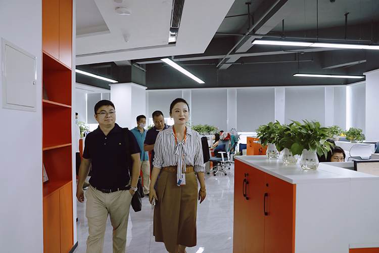 乐玩（中国）集团